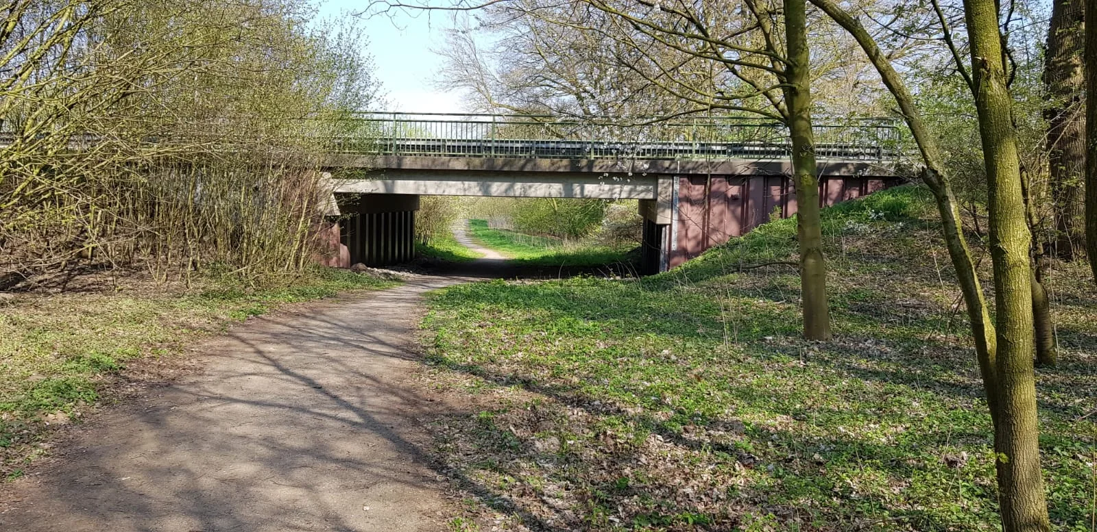Sanierter Durchlass an einem Fuß- und Radweg in Hopsten