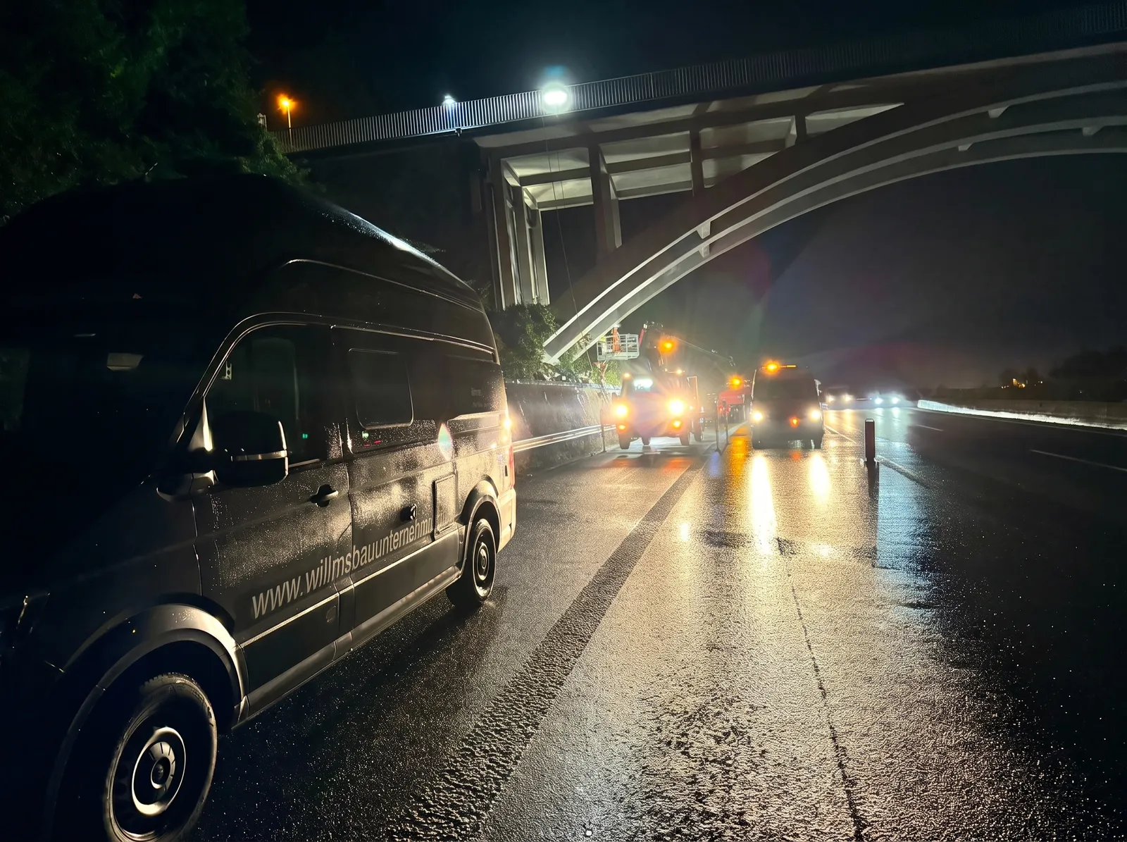 Brückensanierung an der A2 in Nachtarbeit